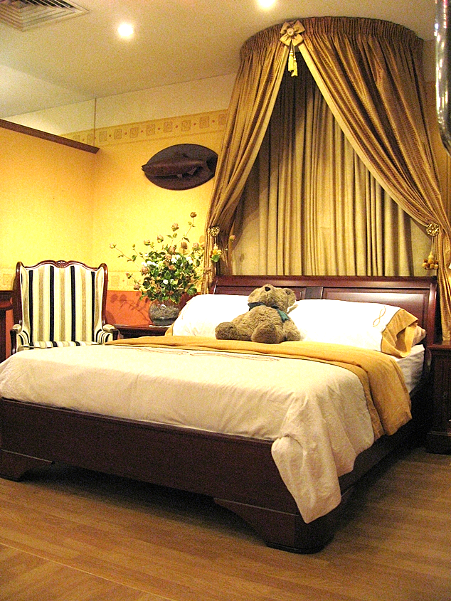 Gallery Bedroom 5